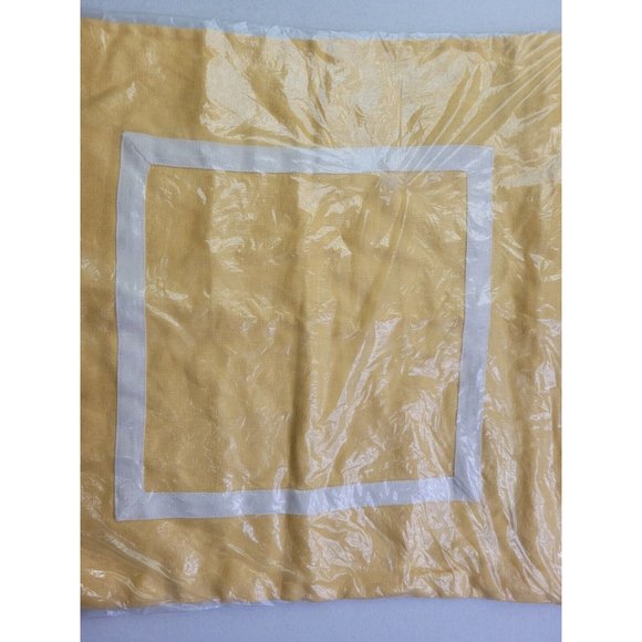 NEW - Pottery Barn 20x20" Yellow Textured Linen Farm Pillow Cover Classic Square - Picture 3 of 8